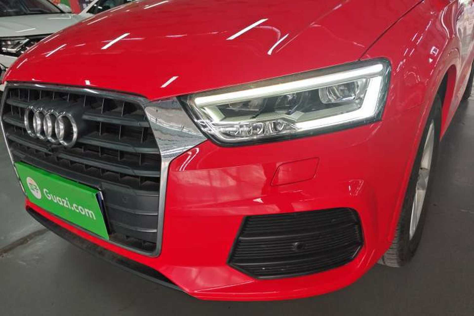 Used Audi Q3 2018 30th Anniversary Edition 30 TFSI Fashion Model Left Front Headlight