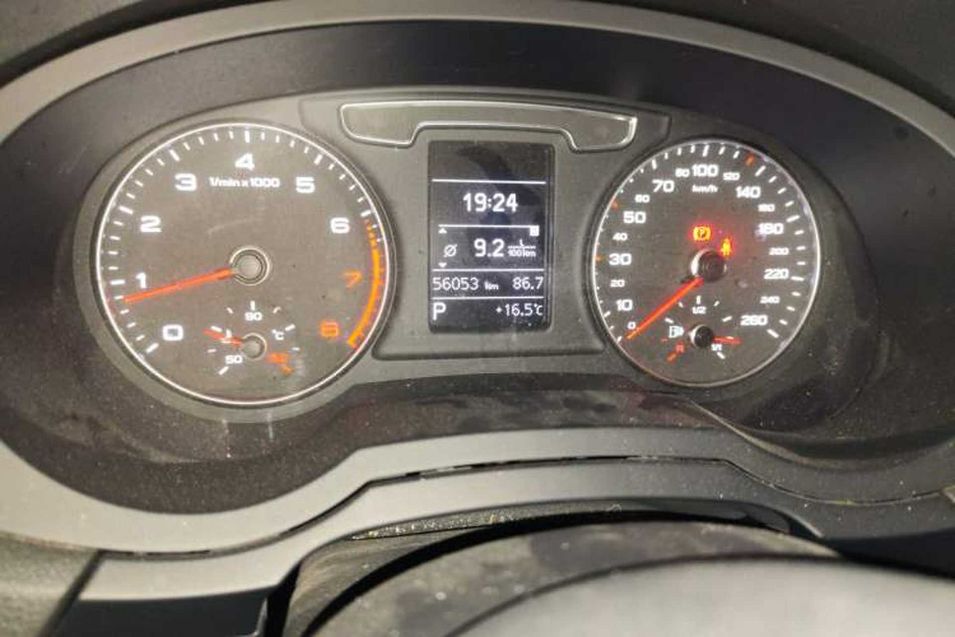 Used Audi Q3 2018 30th Anniversary Edition 30 TFSI Standard Model Odometer Close Up