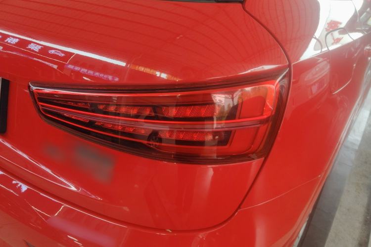 Used Audi Q3 2018 30th Anniversary Edition 30 TFSI Fashion Model Right Rear Taillight
