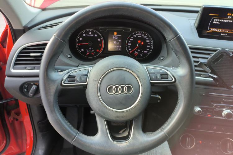 Used Audi Q3 2018 30th Anniversary Edition 35 TFSI Fashion Model Steering Wheel