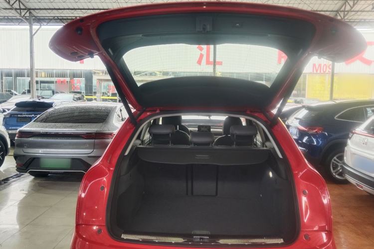 Used Audi Q3 2018 30th Anniversary Edition 30 TFSI Fashion Model Trunk