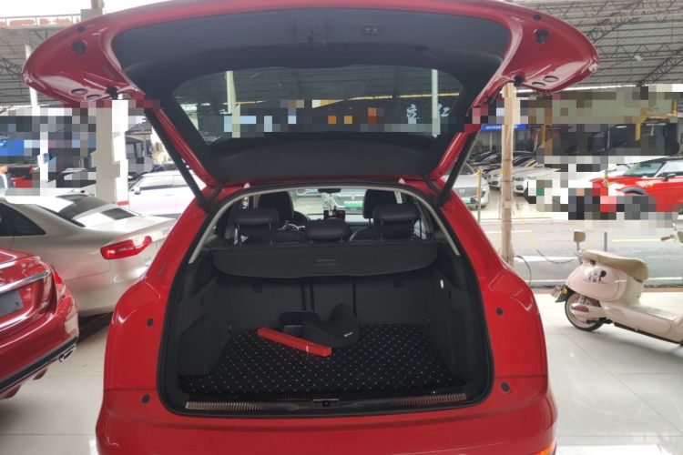Used Audi Q3 2018 30th Anniversary Edition 30 TFSI Fashion Model Trunk
