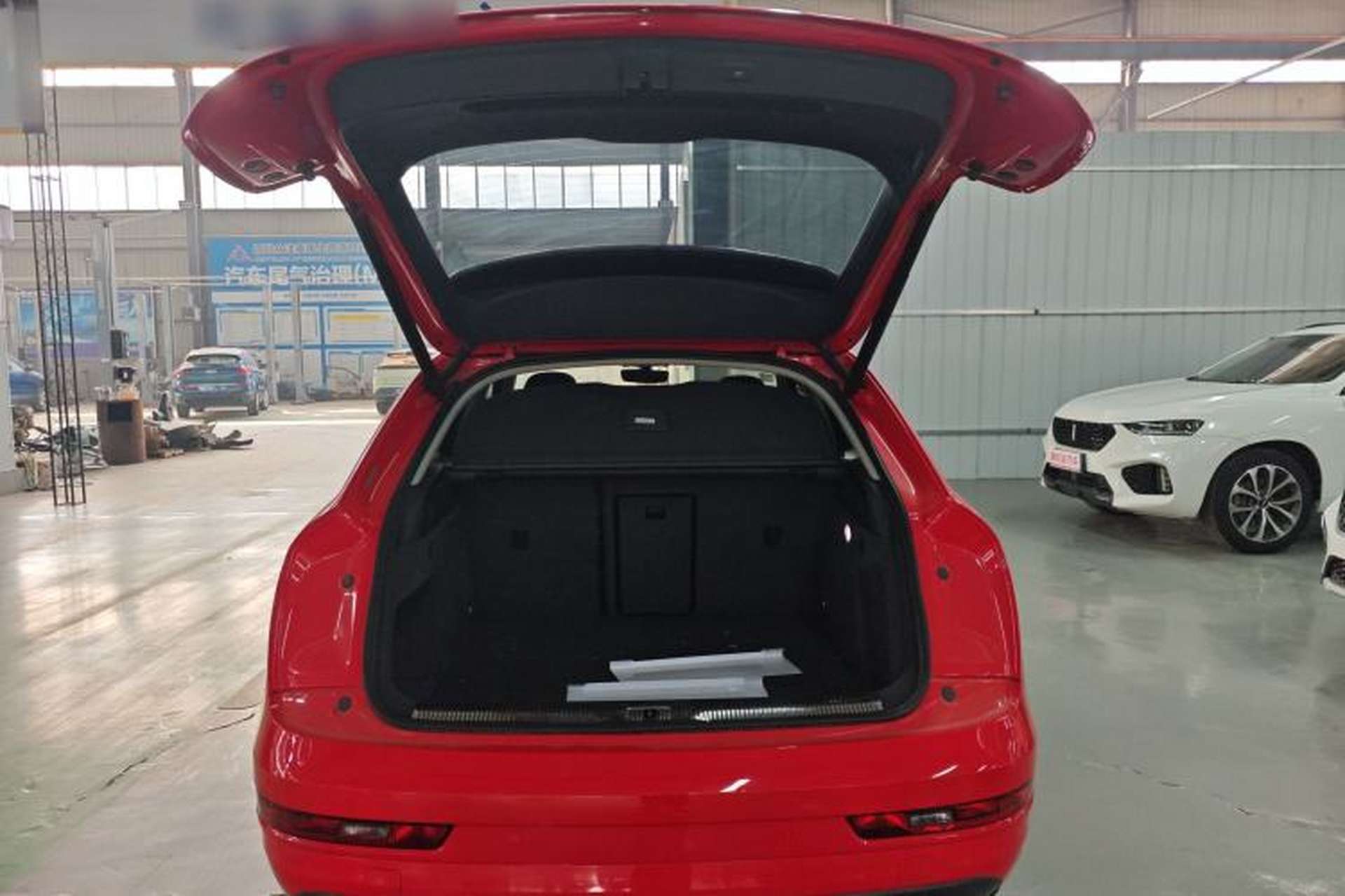 Used Audi Q3 2018 30th Anniversary Edition 30 TFSI Fashion Model Trunk