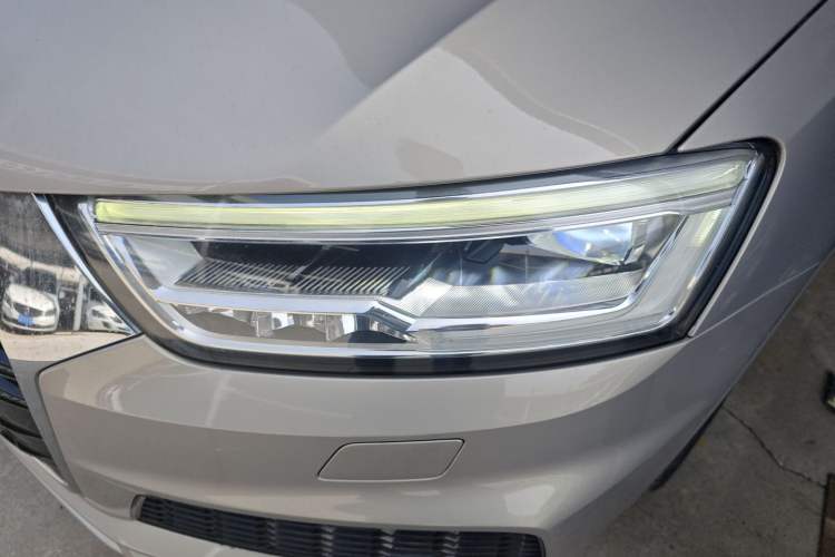 Used Audi Q3 2018 30th Anniversary Edition 35 TFSI Sport Model Left Front Headlight