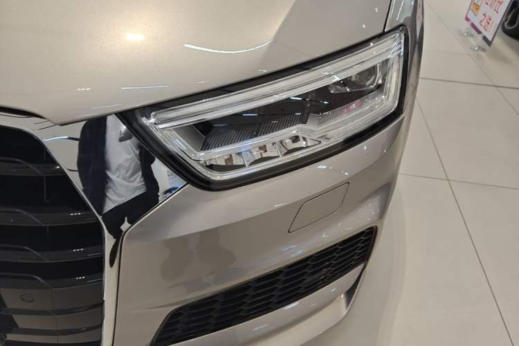 Used Audi Q3 2018 30 TFSI Fashion Edition Collector's Version Left Front Headlight