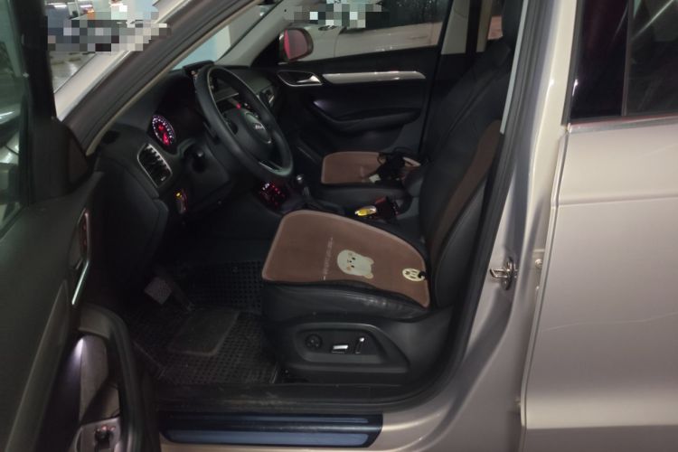 Used Audi Q3 2018 30th Anniversary Edition 30 TFSI Fashion Model Left Front Seat