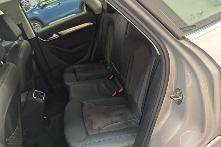 Used Audi Q3 2018 30th Anniversary Edition 35 TFSI Sport Model Left Rear Seat