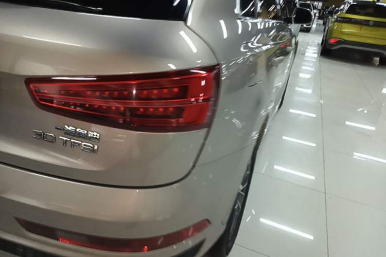 Used Audi Q3 2018 30 TFSI Fashion Edition Collector's Version Right Rear Taillight