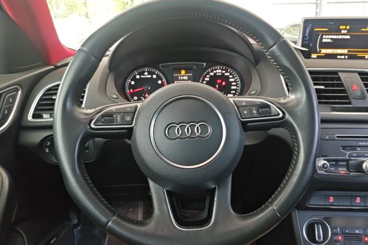 Used Audi Q3 2018 30th Anniversary Edition 30 TFSI Style Model Steering Wheel