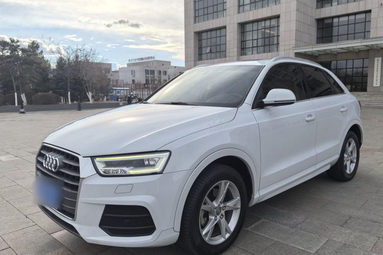 Used Audi Q3 2018 30th Anniversary Edition 30 TFSI Fashion Model Guazi used car, China used car export, Used car for sale, Used cars, Cheapest cars for sale
