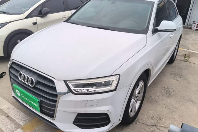 Used Audi Q3 2018 30th Anniversary Edition 35 TFSI Fashion Model Guazi used car, China used car export, Used car for sale, Used cars, Cheapest cars for sale