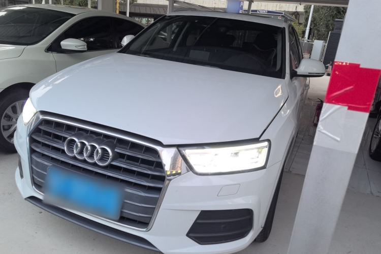 Used Audi Q3 2018 30th Anniversary Edition 30 TFSI Fashion Model Guazi used car, China used car export, Used car for sale, Used Audi cars, Cheapest cars for sale