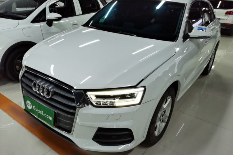 Used Audi Q3 2018 30th Anniversary Edition 30 TFSI Fashion Model Guazi used car, China used car export, Used car for sale, Used cars, Cheapest cars for sale