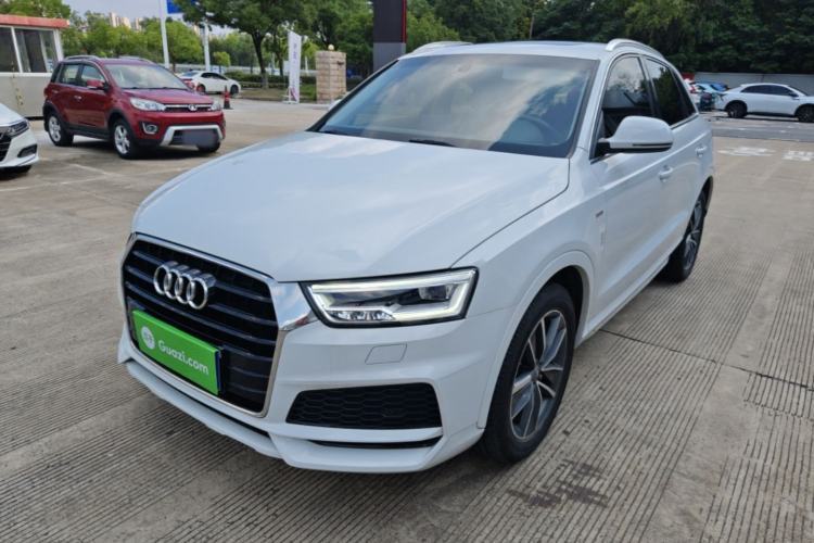 Used Audi Q3 2018 30 TFSI Fashion Edition Collector's Version Guazi used car, China used car export, Used car for sale, Used cars, Cheapest cars for sale