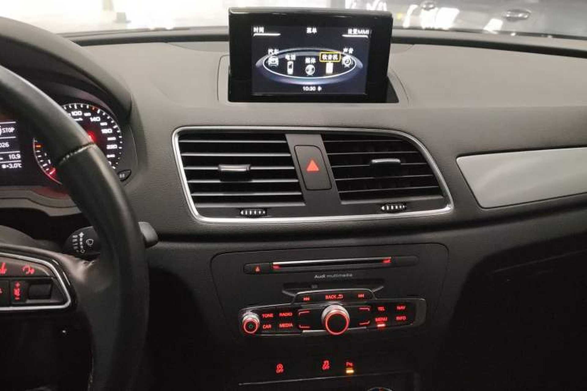 Used Audi Q3 2018 30th Anniversary Edition 30 TFSI Fashion Model Audio And AC Panel