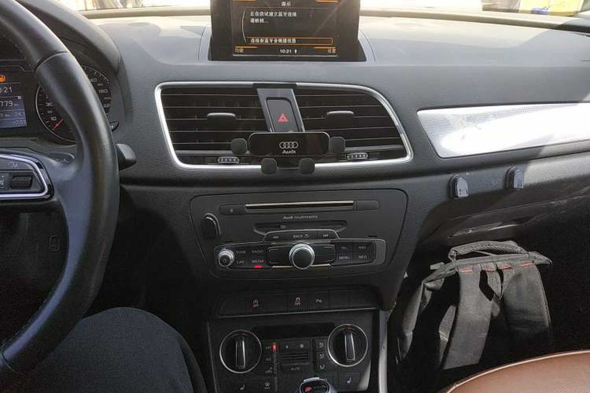 Used Audi Q3 2018 30th Anniversary Edition 30 TFSI Style Model Audio And AC Panel