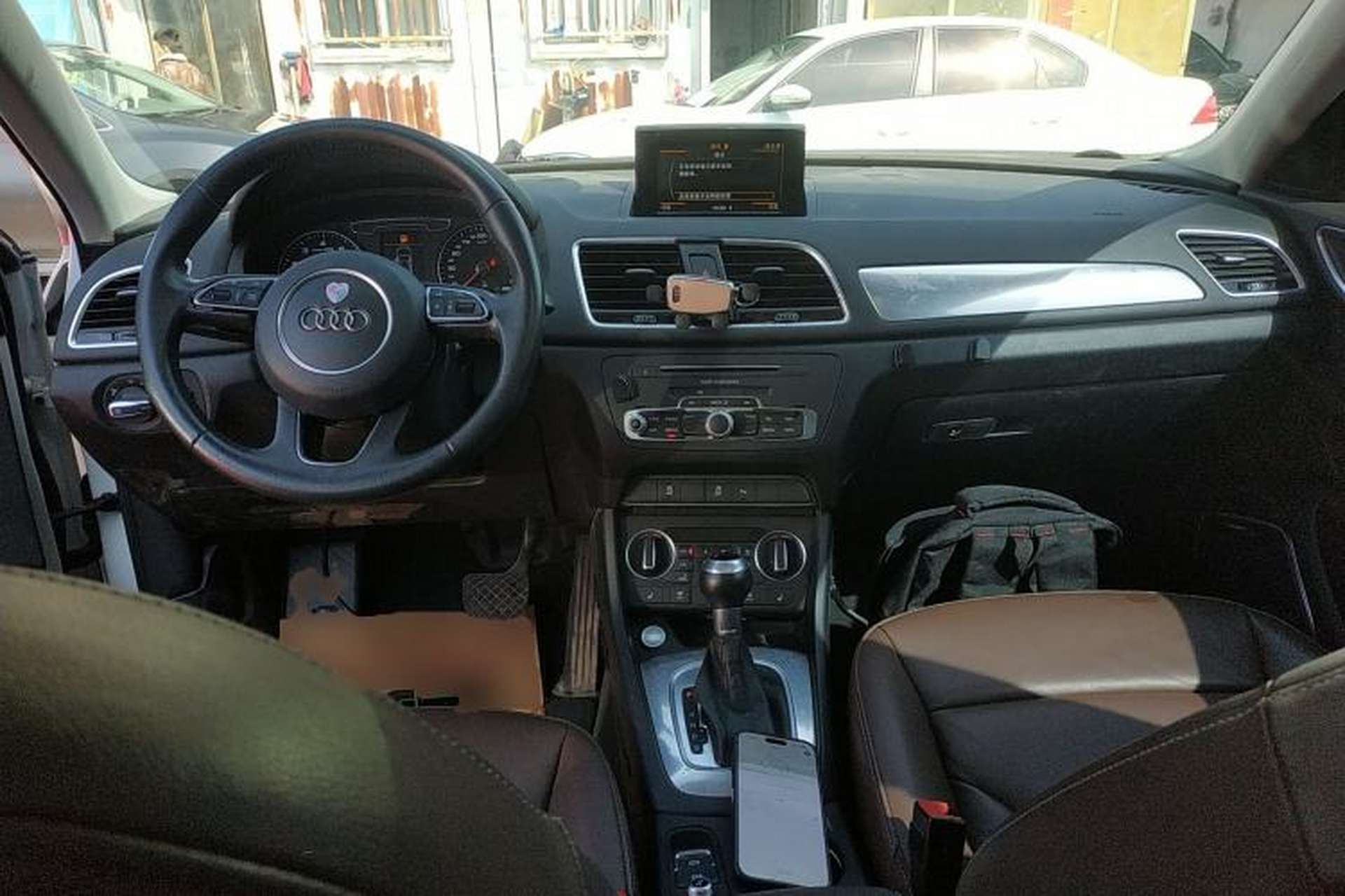 Used Audi Q3 2018 30th Anniversary Edition 30 TFSI Style Model Center Console