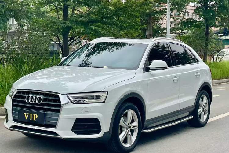 Used Audi Q3 2018 30th Anniversary Edition 30 TFSI Fashion Model Guazi used car, China used car export, Used car for sale, Used cars, Cheapest cars for sale