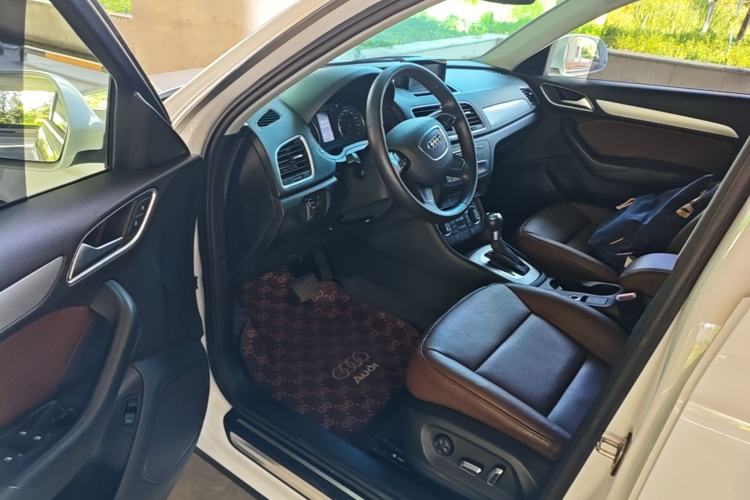 Used Audi Q3 2018 30th Anniversary Edition 30 TFSI Standard Model Driver Seat