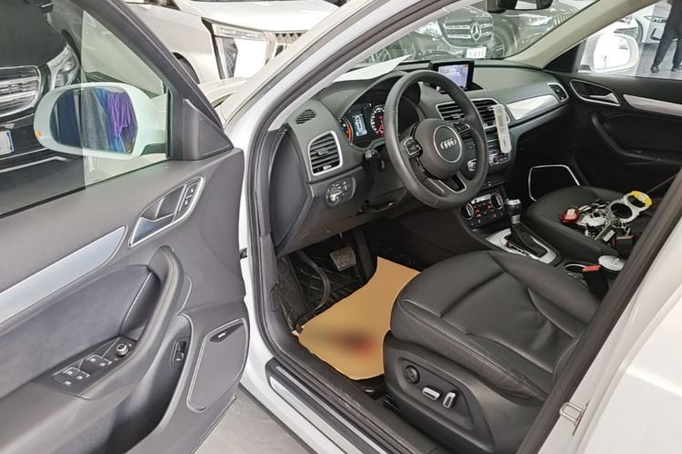 Used Audi Q3 2018 30th Anniversary Edition 30 TFSI Style Model Driver Seat