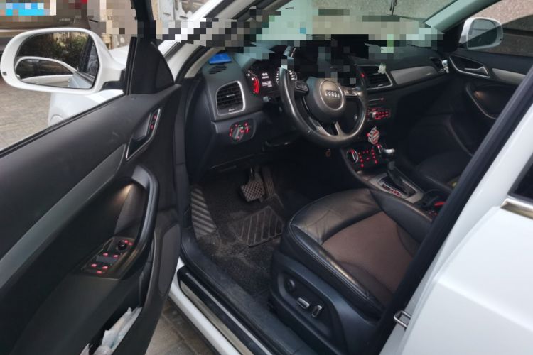 Used Audi Q3 2018 30th Anniversary Edition 30 TFSI Fashion Model Driver Seat