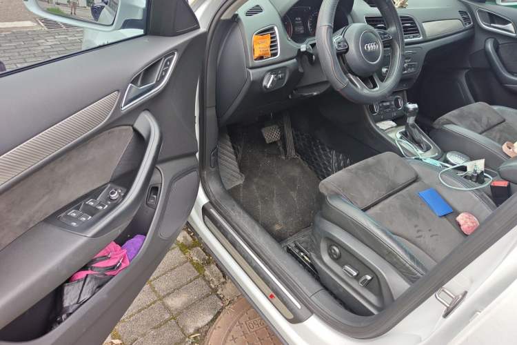 Used Audi Q3 2018 30th Anniversary Edition 35 TFSI Sport Model Driver Seat