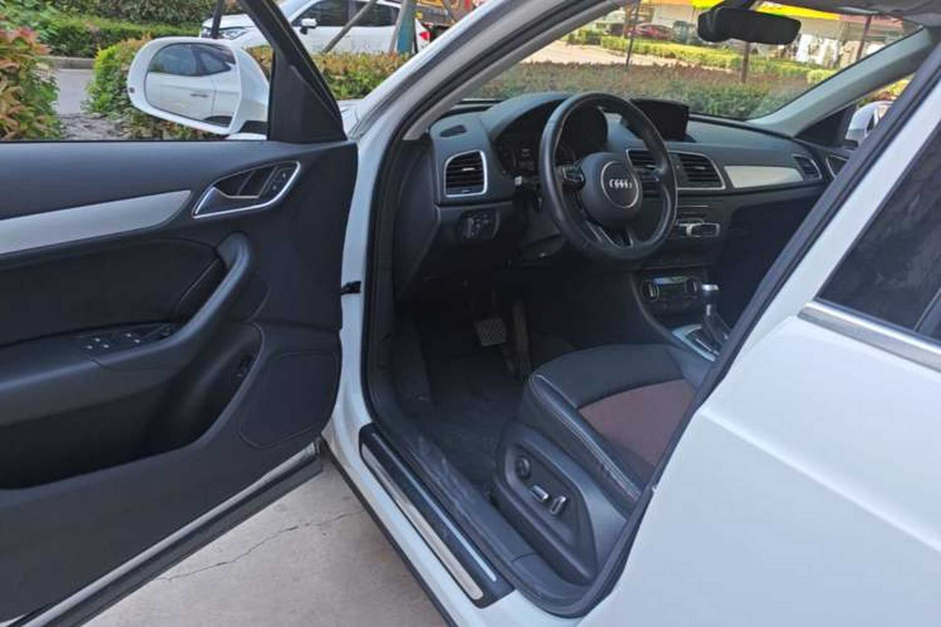 Used Audi Q3 2018 30th Anniversary Edition 35 TFSI Fashion Model Driver Seat
