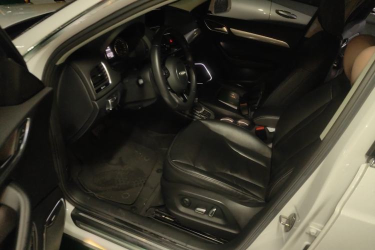 Used Audi Q3 2018 30th Anniversary Edition 30 TFSI Style Model Driver Seat