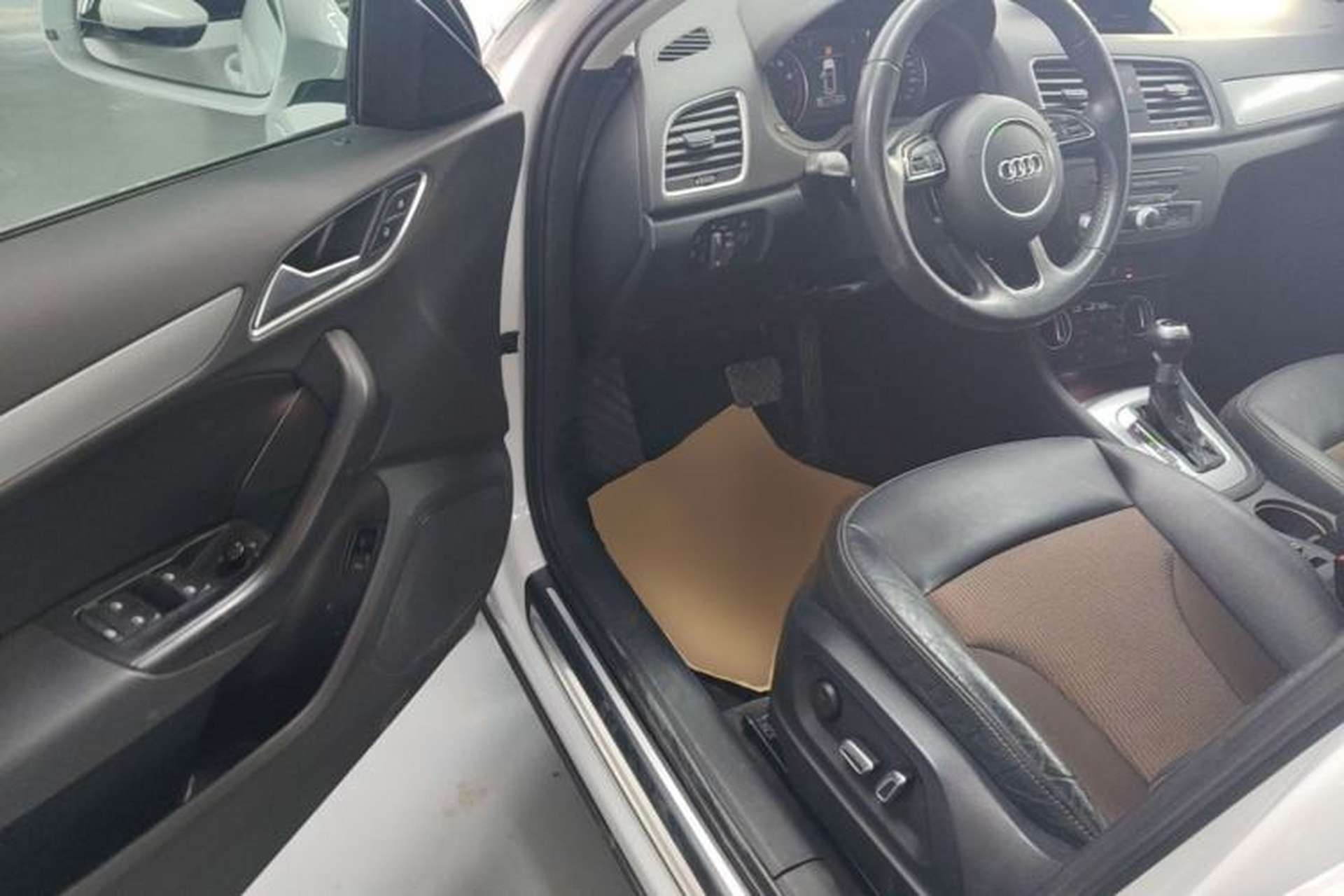 Used Audi Q3 2018 30th Anniversary Edition 30 TFSI Fashion Model Driver Seat
