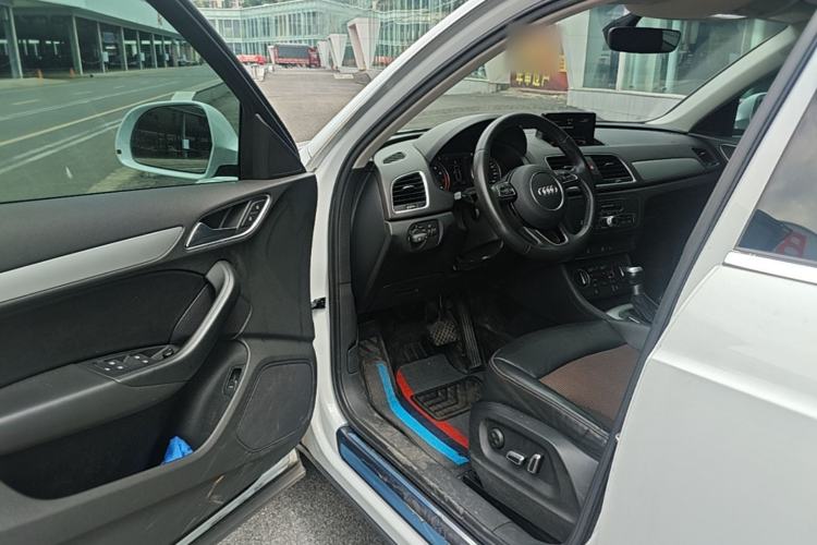 Used Audi Q3 2018 30th Anniversary Edition 35 TFSI Fashion Model Driver Seat