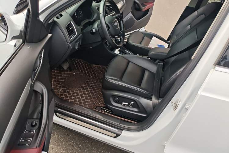 Used Audi Q3 2018 30th Anniversary Edition 30 TFSI Standard Model Driver Seat