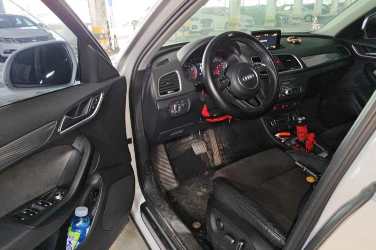 Used Audi Q3 2018 30th Anniversary Edition 35 TFSI Sport Model Driver Seat
