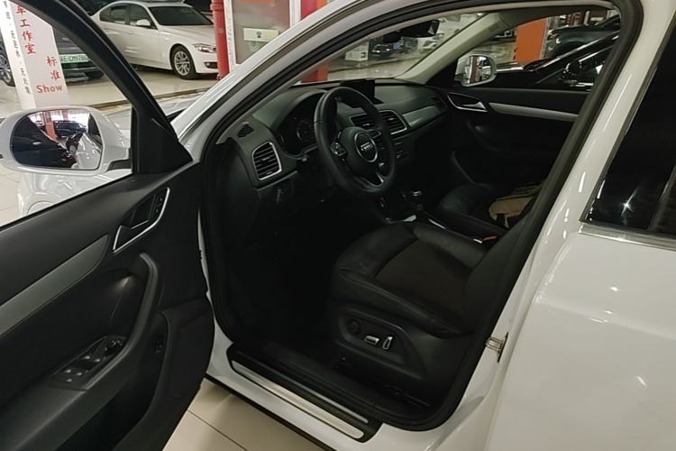 Used Audi Q3 2018 30th Anniversary Edition 35 TFSI Fashion Model Driver Seat