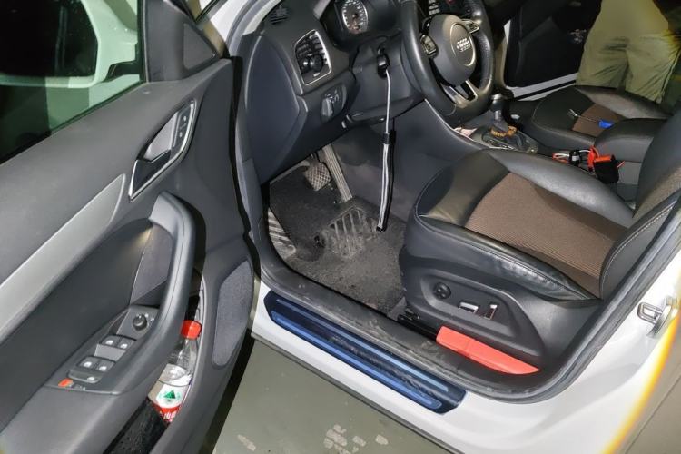 Used Audi Q3 2018 30th Anniversary Edition 30 TFSI Fashion Model Driver Seat