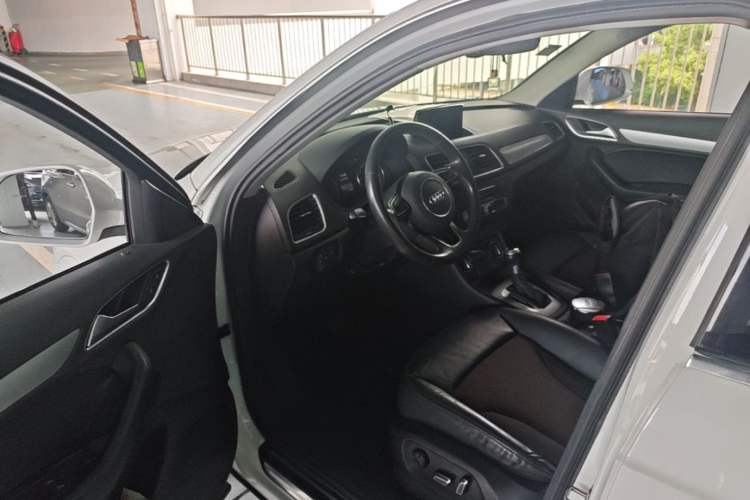 Used Audi Q3 2018 30th Anniversary Edition 35 TFSI Fashion Model Driver Seat