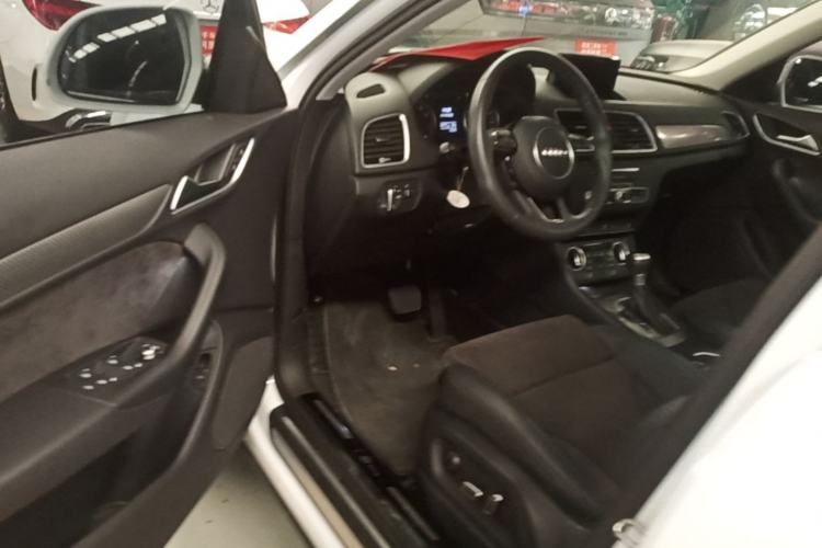 Used Audi Q3 2018 30th Anniversary Edition 35 TFSI Sport Model Driver Seat
