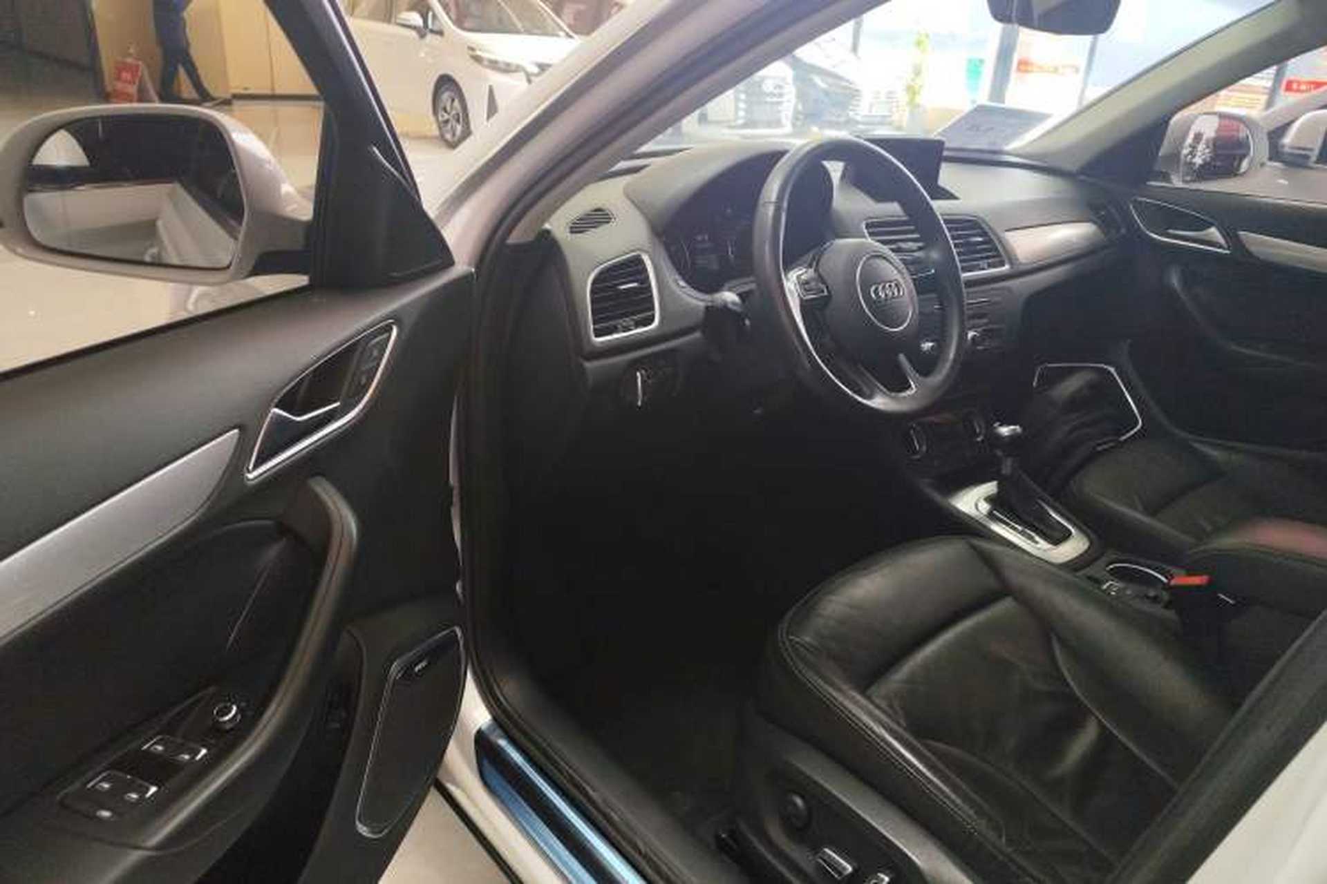 Used Audi Q3 2018 30th Anniversary Edition 30 TFSI Style Model Driver Seat