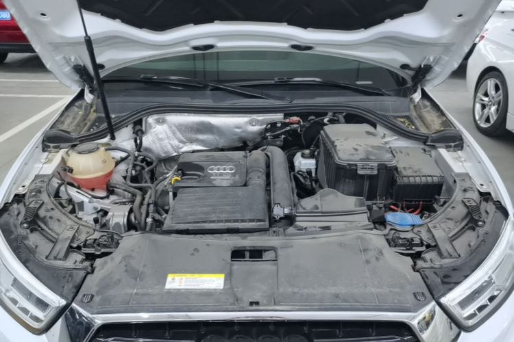 Used Audi Q3 2018 30 TFSI Fashion Edition Collector's Version Engine Bay