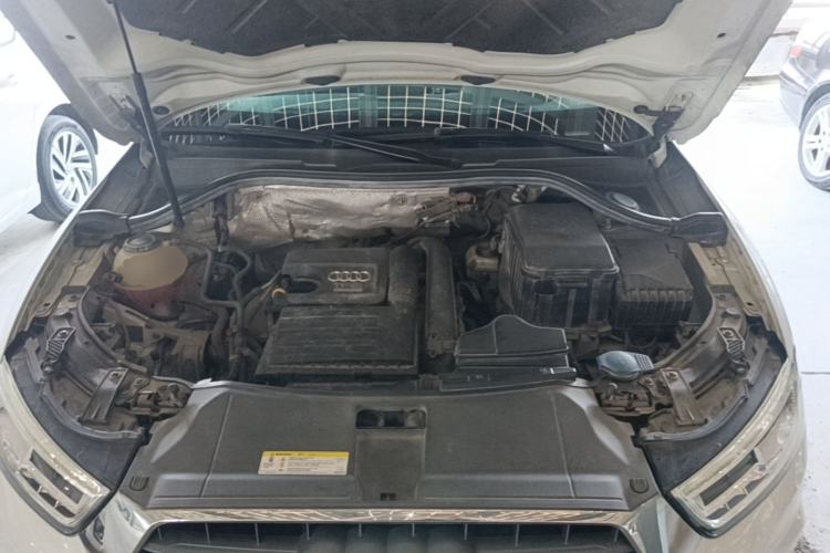 Used Audi Q3 2018 30th Anniversary Edition 30 TFSI Fashion Model Engine Bay