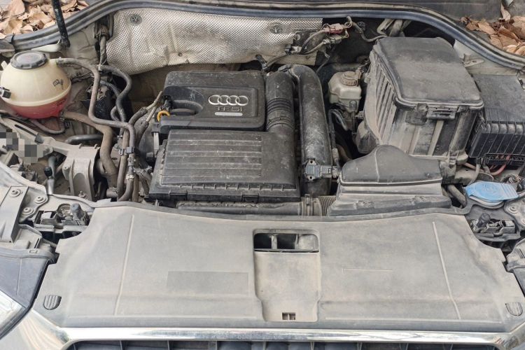 Used Audi Q3 2018 30th Anniversary Edition 30 TFSI Fashion Model Engine Bay