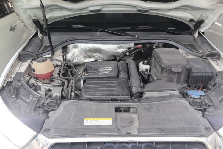 Used Audi Q3 2018 30th Anniversary Edition 30 TFSI Fashion Model Engine Bay