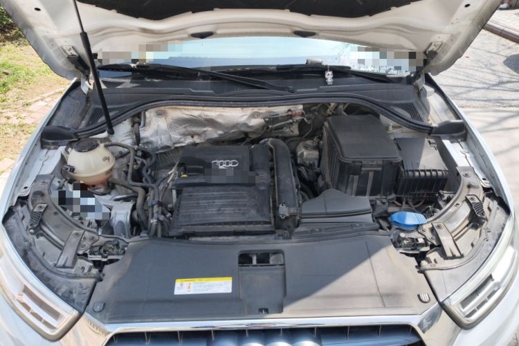 Used Audi Q3 2018 30th Anniversary Edition 30 TFSI Fashion Model Engine Bay
