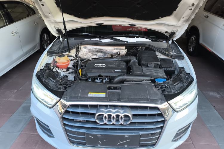 Used Audi Q3 2018 30th Anniversary Edition 40 TFSI quattro all-wheel-drive sport model Engine Bay