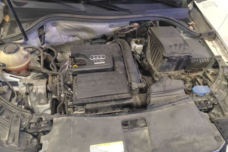 Used Audi Q3 2018 30th Anniversary Edition 30 TFSI Fashion Model Engine Bay