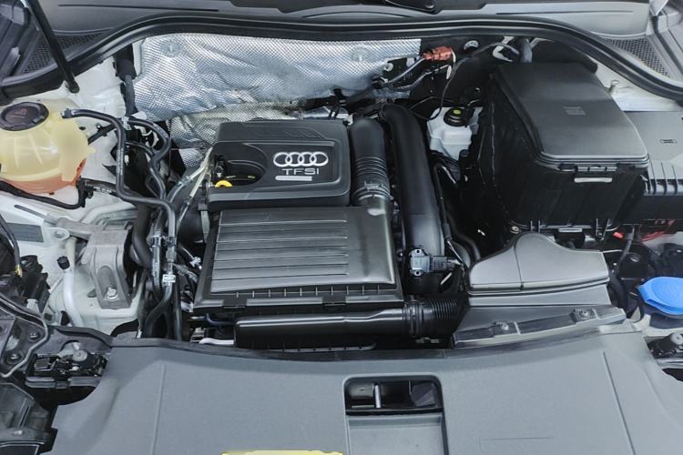 Used Audi Q3 2018 30th Anniversary Edition 30 TFSI Fashion Model Engine Bay
