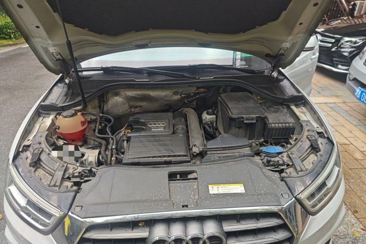 Used Audi Q3 2018 30th Anniversary Edition 30 TFSI Fashion Model Engine Bay