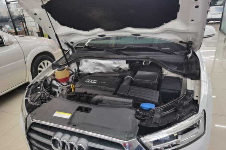 Used Audi Q3 2018 30th Anniversary Edition 35 TFSI Fashion Model Engine Bay