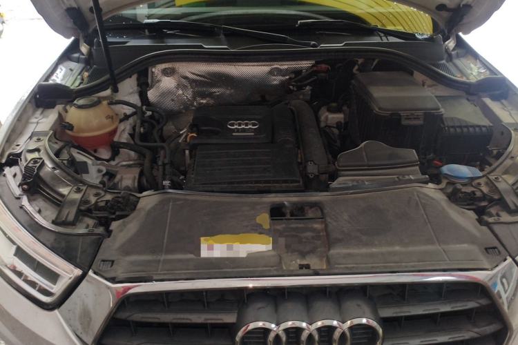 Used Audi Q3 2018 30th Anniversary Edition 30 TFSI Fashion Model Engine Bay
