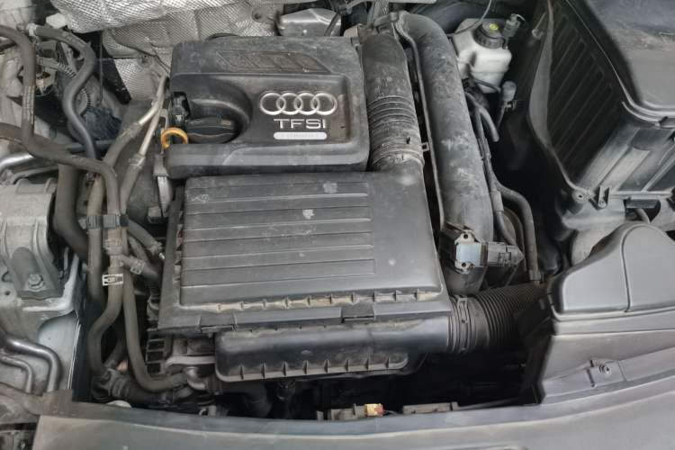 Used Audi Q3 2018 30th Anniversary Edition 30 TFSI Fashion Model Engine Bay