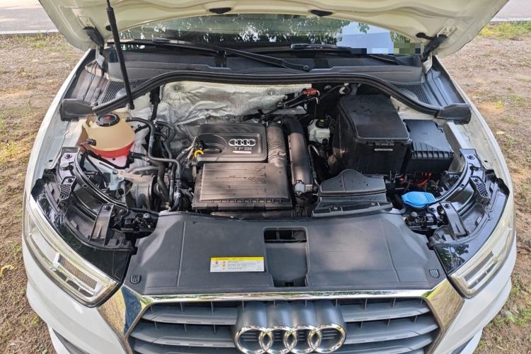 Used Audi Q3 2018 30th Anniversary Edition 30 TFSI Fashion Model Engine Bay